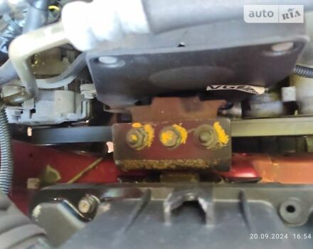 Красный Шевроле Авео, объемом двигателя 1.5 л и пробегом 148 тыс. км за 3999 $, фото 76 на Automoto.ua