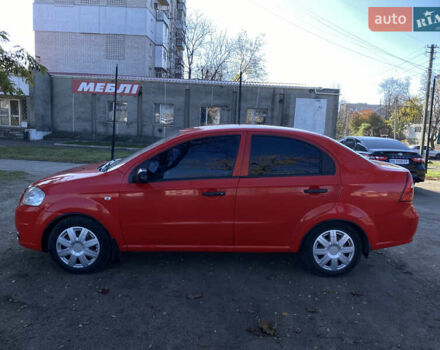 Червоний Шевроле Авео, об'ємом двигуна 1.5 л та пробігом 250 тис. км за 3700 $, фото 3 на Automoto.ua