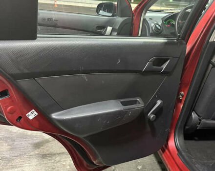 Красный Шевроле Авео, объемом двигателя 1.5 л и пробегом 34 тыс. км за 6300 $, фото 18 на Automoto.ua