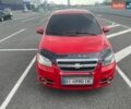 Красный Шевроле Авео, объемом двигателя 1.5 л и пробегом 170 тыс. км за 3400 $, фото 1 на Automoto.ua