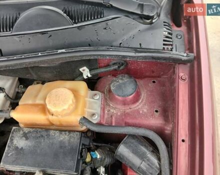 Красный Шевроле Авео, объемом двигателя 1.6 л и пробегом 91 тыс. км за 4800 $, фото 21 на Automoto.ua