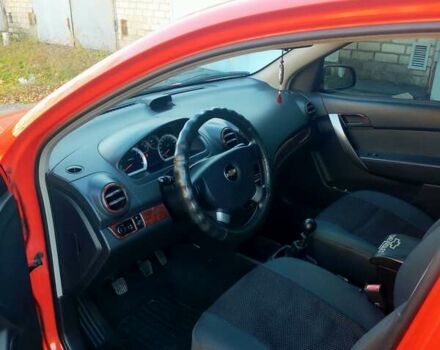 Красный Шевроле Авео, объемом двигателя 1.5 л и пробегом 65 тыс. км за 5500 $, фото 37 на Automoto.ua