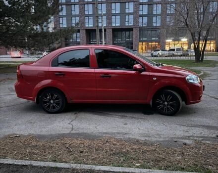 Червоний Шевроле Авео, об'ємом двигуна 1.5 л та пробігом 208 тис. км за 4200 $, фото 1 на Automoto.ua
