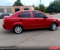 Красный Шевроле Авео, объемом двигателя 1.5 л и пробегом 307 тыс. км за 3800 $, фото 1 на Automoto.ua