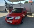 Красный Шевроле Авео, объемом двигателя 1.5 л и пробегом 300 тыс. км за 3500 $, фото 4 на Automoto.ua