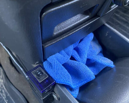 Красный Шевроле Авео, объемом двигателя 1.5 л и пробегом 350 тыс. км за 2899 $, фото 18 на Automoto.ua