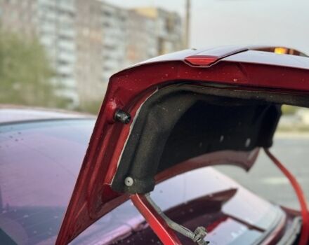 Червоний Шевроле Авео, об'ємом двигуна 1.5 л та пробігом 213 тис. км за 2200 $, фото 6 на Automoto.ua