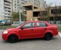Красный Шевроле Авео, объемом двигателя 1.5 л и пробегом 339 тыс. км за 3200 $, фото 2 на Automoto.ua