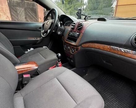 Красный Шевроле Авео, объемом двигателя 1.5 л и пробегом 240 тыс. км за 3400 $, фото 12 на Automoto.ua