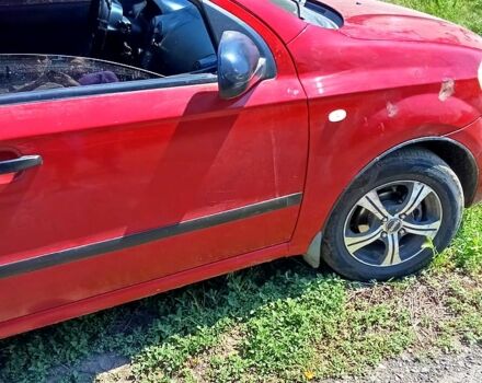 Червоний Шевроле Авео, об'ємом двигуна 1.5 л та пробігом 212 тис. км за 3800 $, фото 5 на Automoto.ua