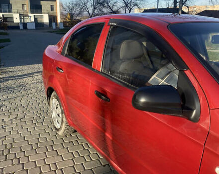 Красный Шевроле Авео, объемом двигателя 1.5 л и пробегом 350 тыс. км за 2899 $, фото 5 на Automoto.ua