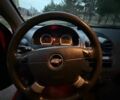 Червоний Шевроле Авео, об'ємом двигуна 1.5 л та пробігом 208 тис. км за 4200 $, фото 7 на Automoto.ua