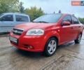 Красный Шевроле Авео, объемом двигателя 1.5 л и пробегом 157 тыс. км за 3500 $, фото 1 на Automoto.ua
