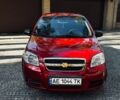 Красный Шевроле Авео, объемом двигателя 1.5 л и пробегом 185 тыс. км за 3399 $, фото 1 на Automoto.ua