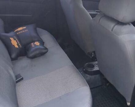 Красный Шевроле Авео, объемом двигателя 1.5 л и пробегом 215 тыс. км за 3000 $, фото 8 на Automoto.ua