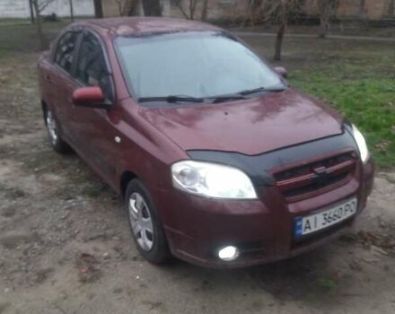 Красный Шевроле Авео, объемом двигателя 1.6 л и пробегом 209 тыс. км за 3500 $, фото 1 на Automoto.ua
