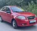 Красный Шевроле Авео, объемом двигателя 1.5 л и пробегом 152 тыс. км за 3750 $, фото 1 на Automoto.ua