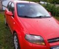 Красный Шевроле Авео, объемом двигателя 1.5 л и пробегом 192 тыс. км за 2800 $, фото 1 на Automoto.ua