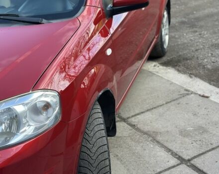 Червоний Шевроле Авео, об'ємом двигуна 1.5 л та пробігом 112 тис. км за 4200 $, фото 6 на Automoto.ua