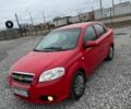 Красный Шевроле Авео, объемом двигателя 1.5 л и пробегом 180 тыс. км за 4500 $, фото 1 на Automoto.ua