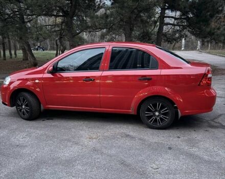 Червоний Шевроле Авео, об'ємом двигуна 1.5 л та пробігом 208 тис. км за 4200 $, фото 2 на Automoto.ua