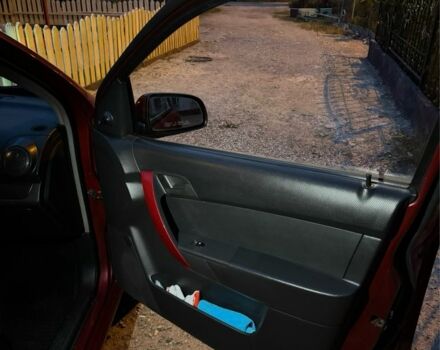 Червоний Шевроле Авео, об'ємом двигуна 1.5 л та пробігом 213 тис. км за 2200 $, фото 19 на Automoto.ua