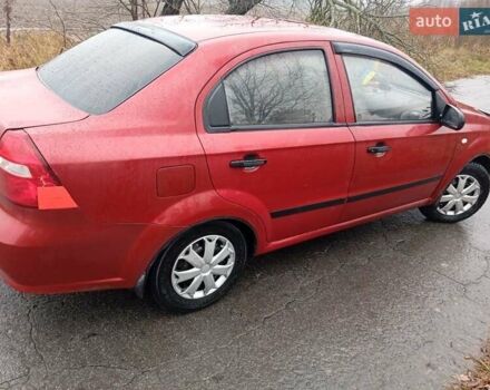 Красный Шевроле Авео, объемом двигателя 1.5 л и пробегом 234 тыс. км за 3200 $, фото 2 на Automoto.ua