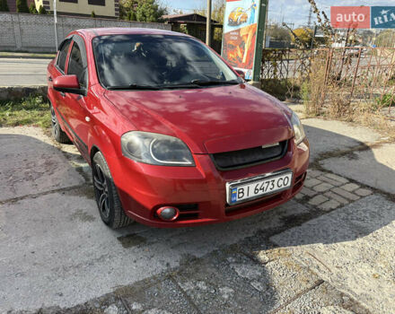 Красный Шевроле Авео, объемом двигателя 1.5 л и пробегом 263 тыс. км за 4500 $, фото 1 на Automoto.ua