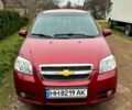 Красный Шевроле Авео, объемом двигателя 1.6 л и пробегом 250 тыс. км за 3500 $, фото 1 на Automoto.ua