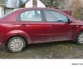 Красный Шевроле Авео, объемом двигателя 1.6 л и пробегом 173 тыс. км за 3000 $, фото 1 на Automoto.ua
