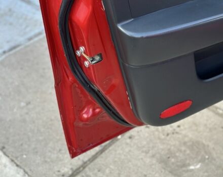 Червоний Шевроле Авео, об'ємом двигуна 1.5 л та пробігом 112 тис. км за 4200 $, фото 12 на Automoto.ua