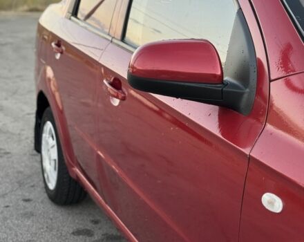 Червоний Шевроле Авео, об'ємом двигуна 1.5 л та пробігом 213 тис. км за 2200 $, фото 4 на Automoto.ua