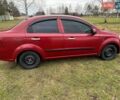 Красный Шевроле Авео, объемом двигателя 1.5 л и пробегом 240 тыс. км за 3400 $, фото 3 на Automoto.ua