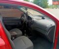 Красный Шевроле Авео, объемом двигателя 1.5 л и пробегом 307 тыс. км за 3800 $, фото 4 на Automoto.ua