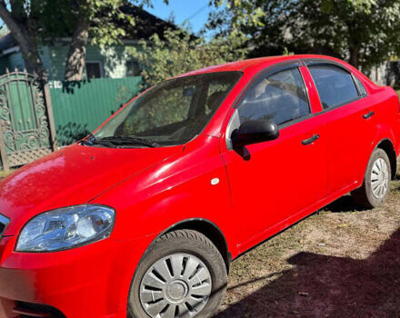 Красный Шевроле Авео, объемом двигателя 1.5 л и пробегом 160 тыс. км за 3150 $, фото 2 на Automoto.ua