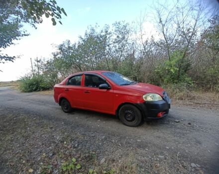 Червоний Шевроле Авео, об'ємом двигуна 1.5 л та пробігом 250 тис. км за 1850 $, фото 7 на Automoto.ua