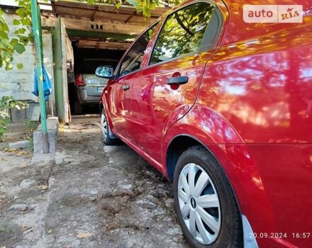 Красный Шевроле Авео, объемом двигателя 1.5 л и пробегом 148 тыс. км за 3999 $, фото 15 на Automoto.ua