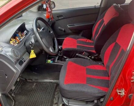 Шевроле Авео 2008 в Киеве на Automoto.ua Красный Шевроле Авео, объемом двигателя 1.5 л и пробегом 120 тыс. км за 4300 $, фото 3 на Automoto.ua