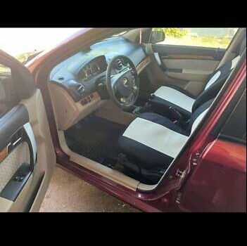 Красный Шевроле Авео, объемом двигателя 1.6 л и пробегом 261 тыс. км за 3600 $, фото 7 на Automoto.ua