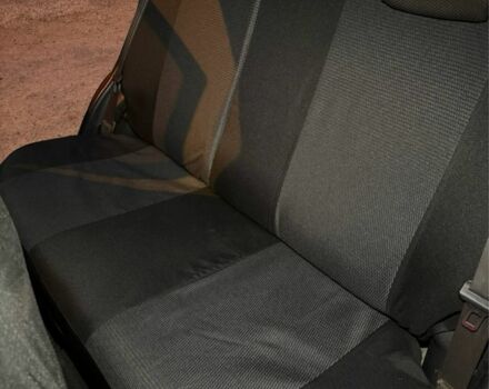 Червоний Шевроле Авео, об'ємом двигуна 1.5 л та пробігом 213 тис. км за 2200 $, фото 17 на Automoto.ua