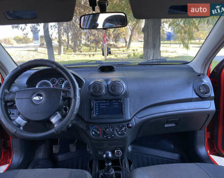 Червоний Шевроле Авео, об'ємом двигуна 1.5 л та пробігом 250 тис. км за 3700 $, фото 24 на Automoto.ua