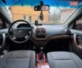 Красный Шевроле Авео, объемом двигателя 1.5 л и пробегом 240 тыс. км за 3400 $, фото 13 на Automoto.ua