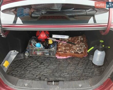 Красный Шевроле Авео, объемом двигателя 1.6 л и пробегом 91 тыс. км за 4800 $, фото 26 на Automoto.ua