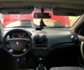 Красный Шевроле Авео, объемом двигателя 1.5 л и пробегом 192 тыс. км за 3750 $, фото 1 на Automoto.ua