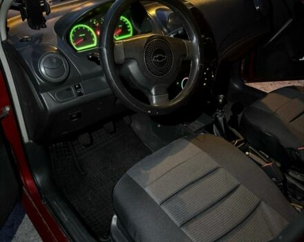 Червоний Шевроле Авео, об'ємом двигуна 1.5 л та пробігом 213 тис. км за 2200 $, фото 16 на Automoto.ua