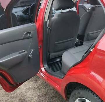 Шевроле Авео 2008 в Харькове на Automoto.ua Красный Шевроле Авео, объемом двигателя 1.5 л и пробегом 158 тыс. км за 4350 $, фото 9 на Automoto.ua