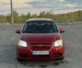 Червоний Шевроле Авео, об'ємом двигуна 1.5 л та пробігом 213 тис. км за 2600 $, фото 1 на Automoto.ua