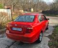 Красный Шевроле Авео, объемом двигателя 1.5 л и пробегом 290 тыс. км за 2499 $, фото 2 на Automoto.ua