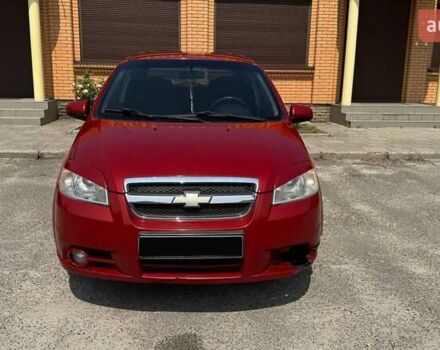 Красный Шевроле Авео, объемом двигателя 1.5 л и пробегом 329 тыс. км за 2900 $, фото 1 на Automoto.ua