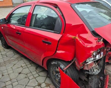 Красный Шевроле Авео, объемом двигателя 0 л и пробегом 200 тыс. км за 1429 $, фото 4 на Automoto.ua